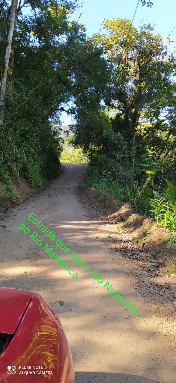 Estrada entre as localidades de Rio Novo Alto e Rio Mandioca.jpeg