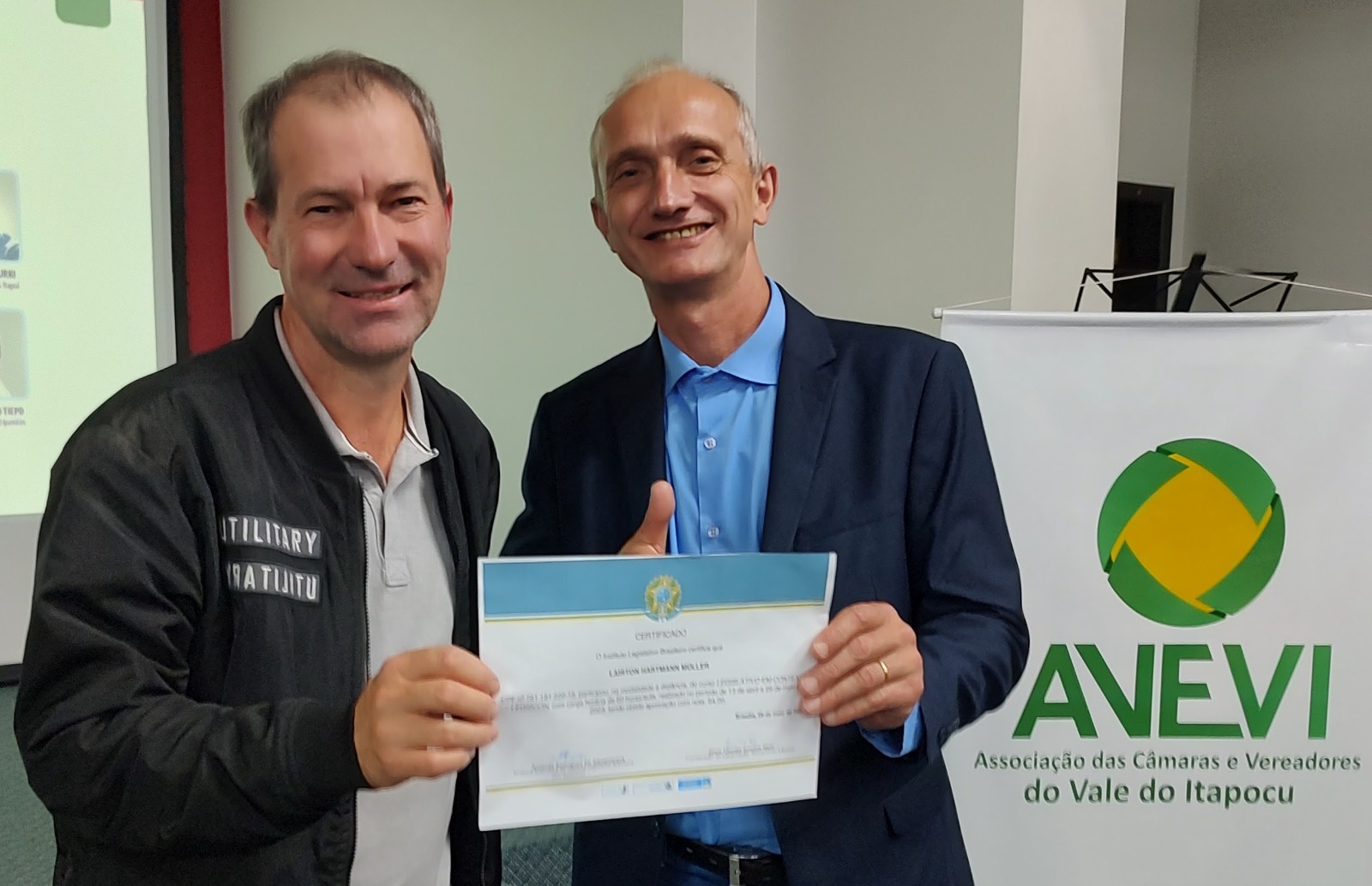 Coordenador da Escola da Avevi participa de treinamento do Interlegis para oferecer novos cursos