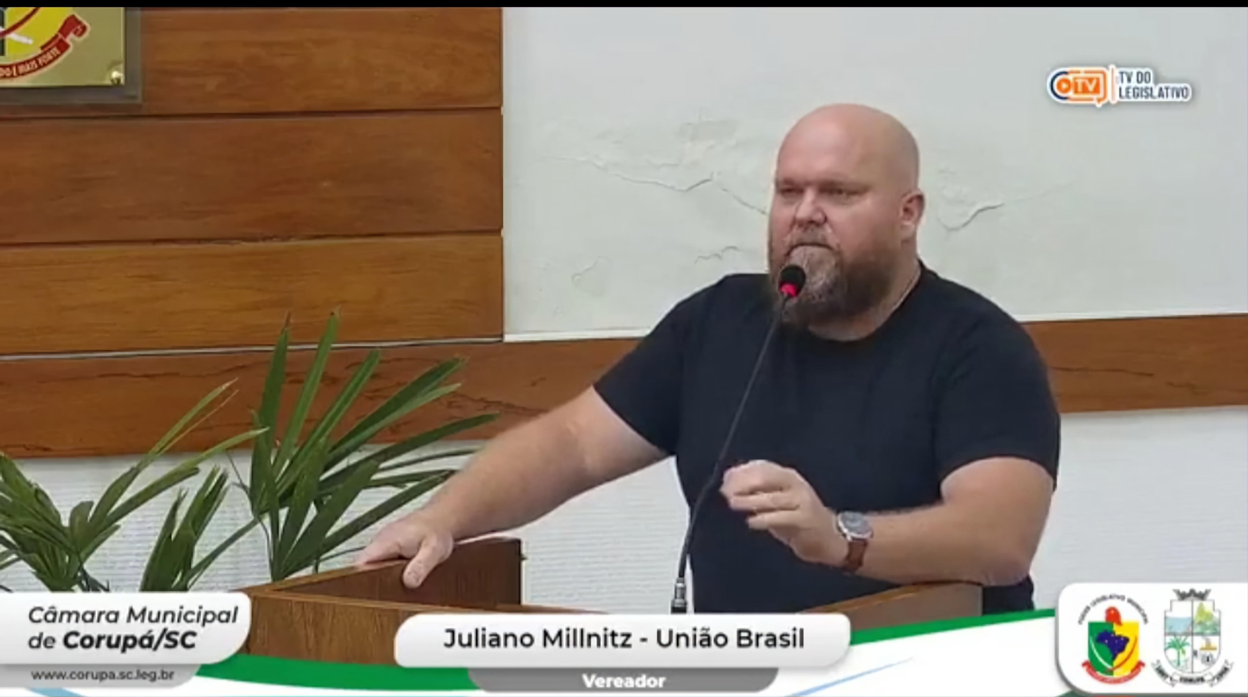 Vereador JULIANO MILLNITZ pede IDENTIFICAÇÃO de todas as ruas e Sinalização Turística em Corupá.