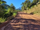 VEREADORES SOLICTAM MANUTENÇÃO EM ENCOSTA NA ESTRADA GERAL DE PEDRA DE AMOLAR.